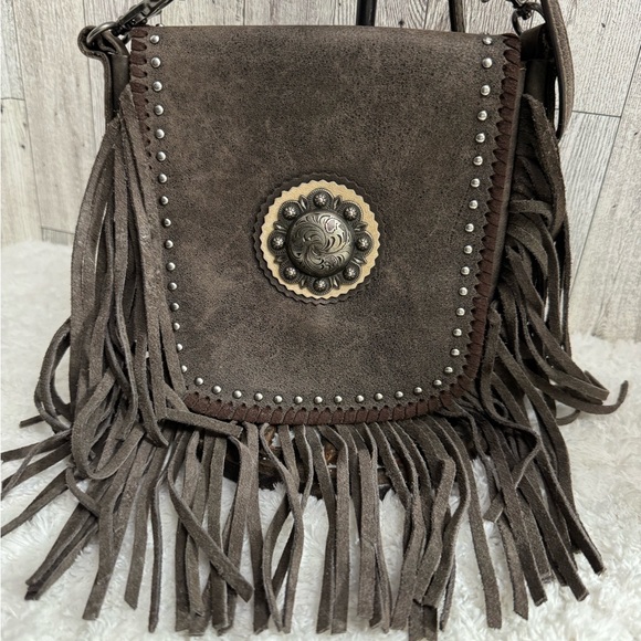 Montana West Handbags - Montana West Brown Crossbody Bag with Fringe